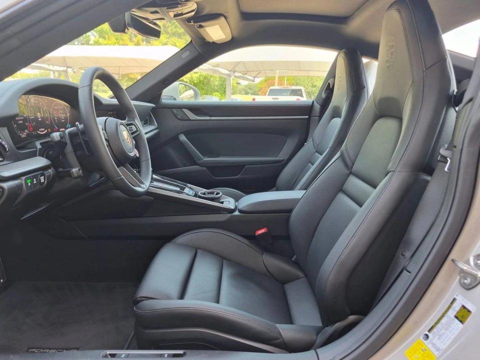 2026 Porsche 992 Carrera - Image 5 of 5