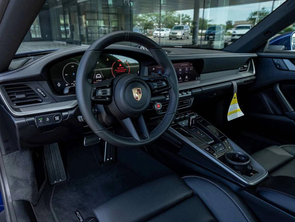 2026 Porsche 992 Carrera - Image 4 of 5