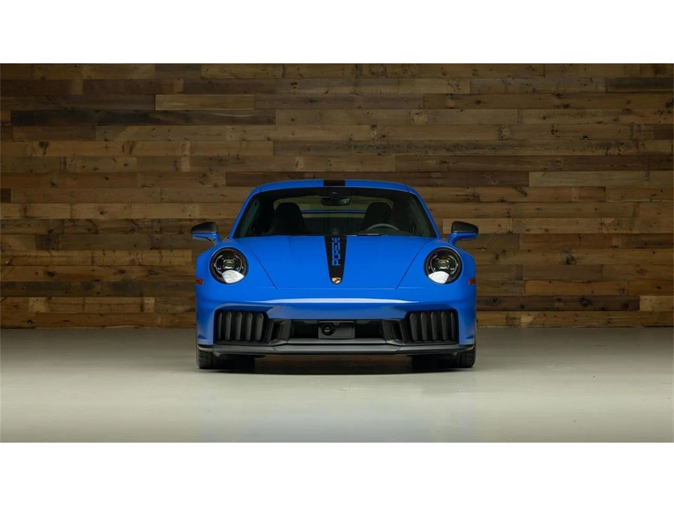 2026 Porsche 992 Carrera - Image 4 of 4