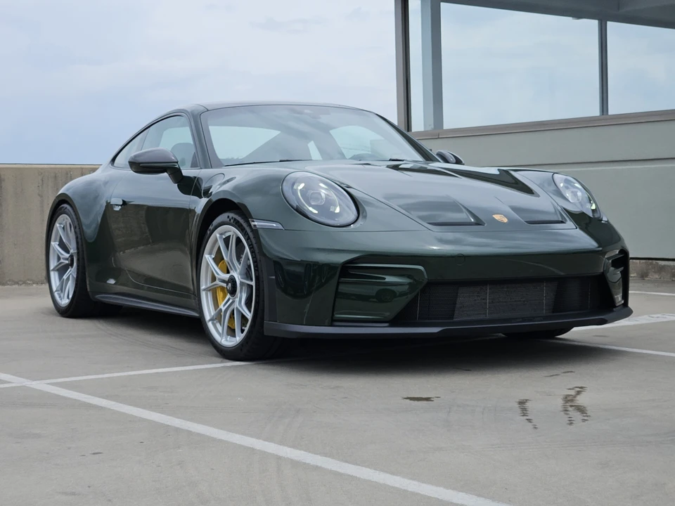 2026 Porsche 992 Carrera - Image 9 of 30