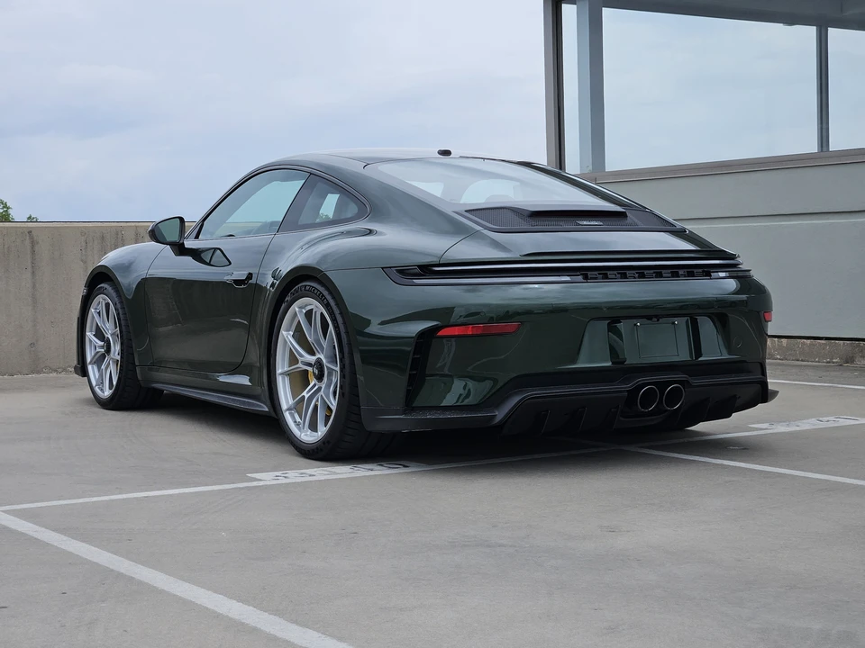 2026 Porsche 992 Carrera - Image 3 of 30