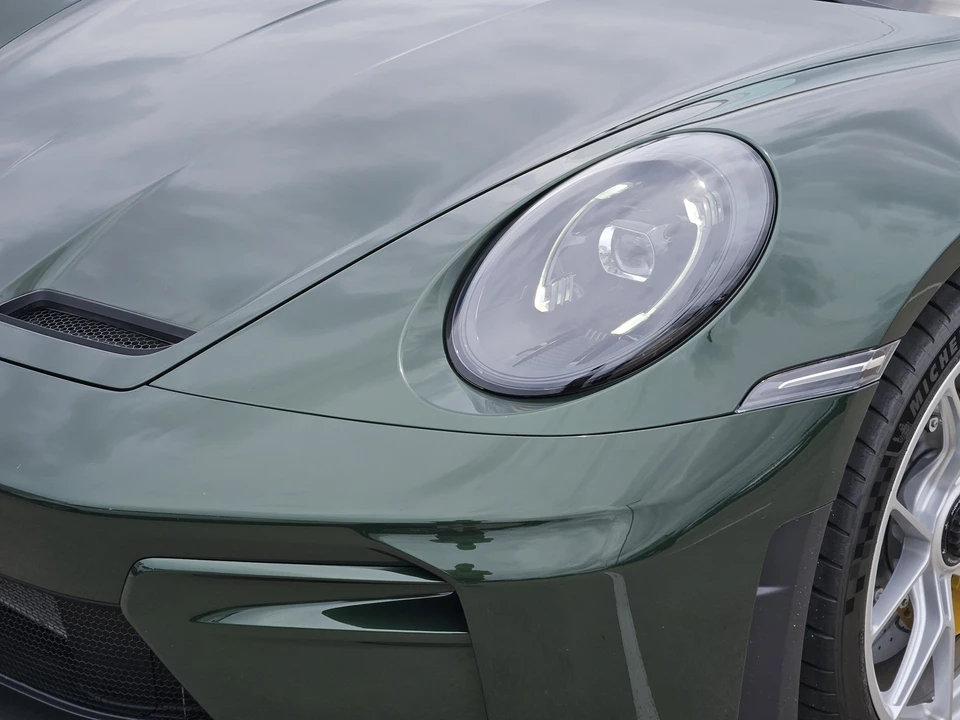 2026 Porsche 992 Carrera - Image 11 of 30