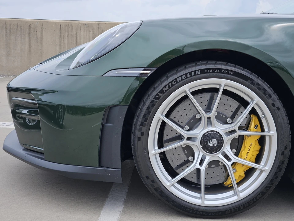 2026 Porsche 992 Carrera - Image 12 of 30