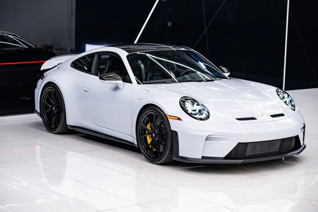 2026 Porsche 992 GT3 - Image 7 of 31