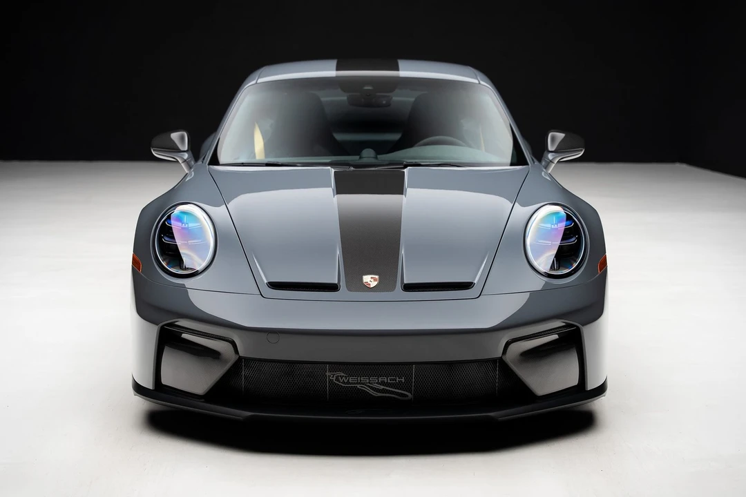 2026 Porsche 992 GT3 - Image 7 of 31