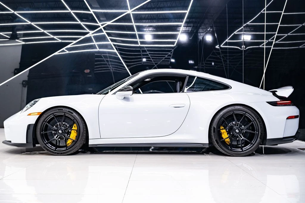 2026 Porsche 992 GT3 - Image 11 of 31