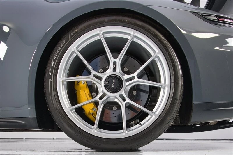 2026 Porsche 992 GT3 - Image 7 of 21