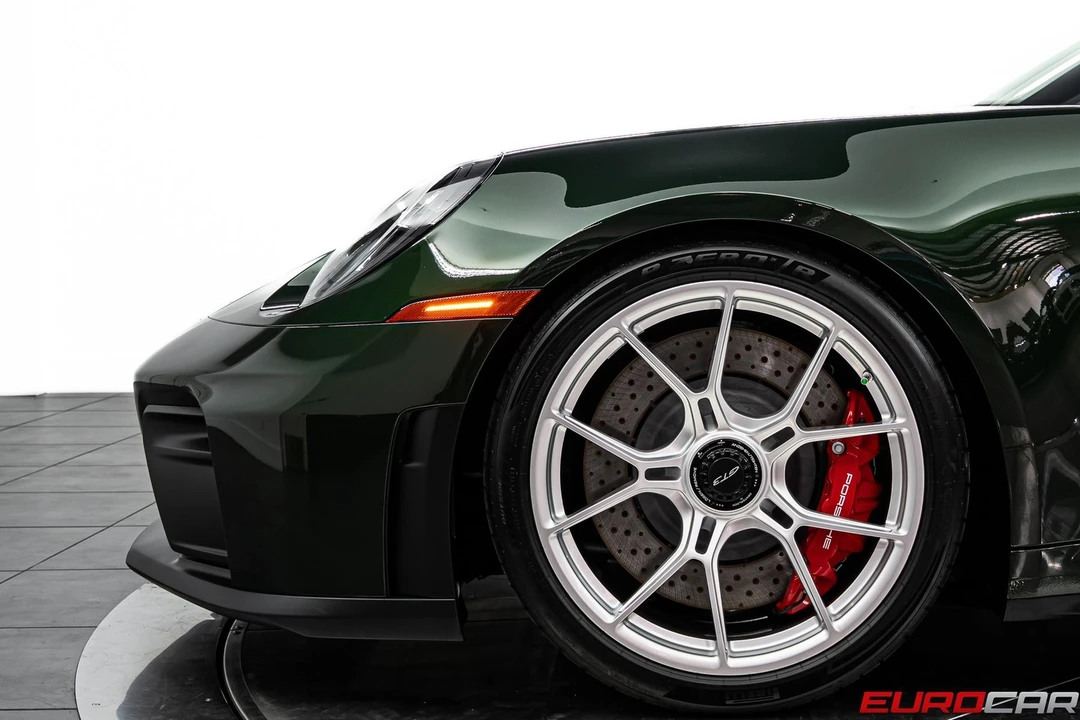 2026 Porsche 992 GT3 - Image 13 of 31