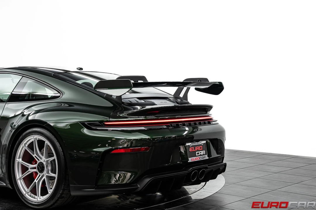 2026 Porsche 992 GT3 - Image 16 of 31