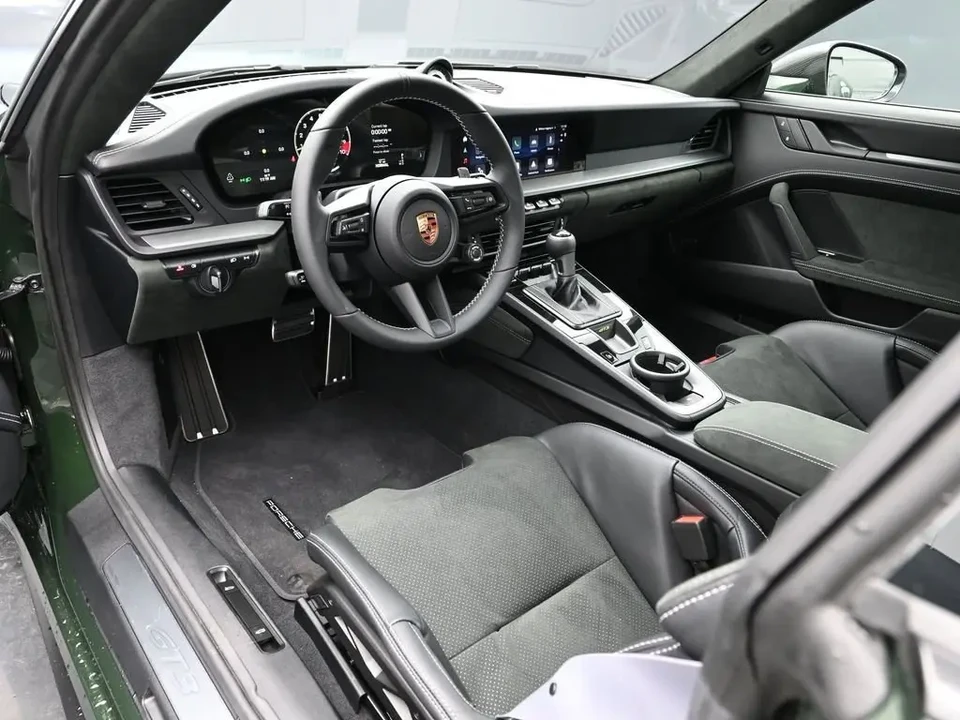 2026 Porsche 992 GT3 - Image 4 of 15