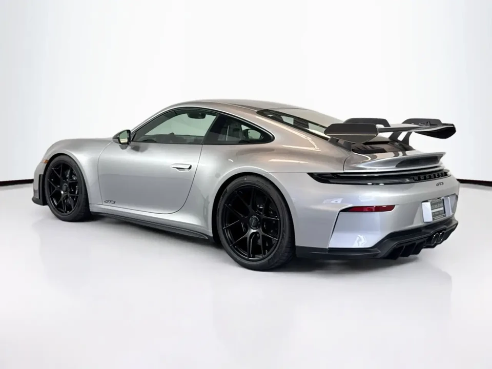 2026 Porsche 992 GT3 - Image 3 of 11