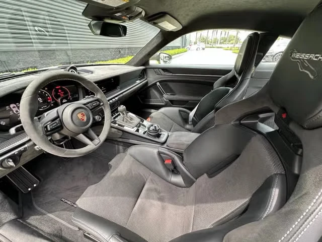 2026 Porsche 992 GT3 - Image 26 of 31