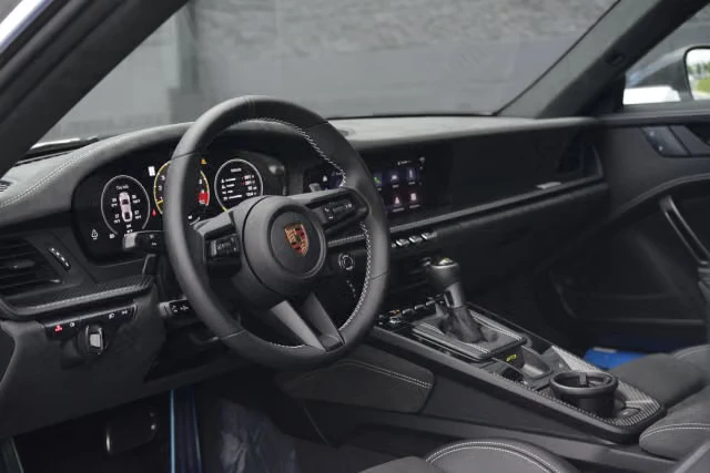 2026 Porsche 992 GT3 - Image 26 of 31