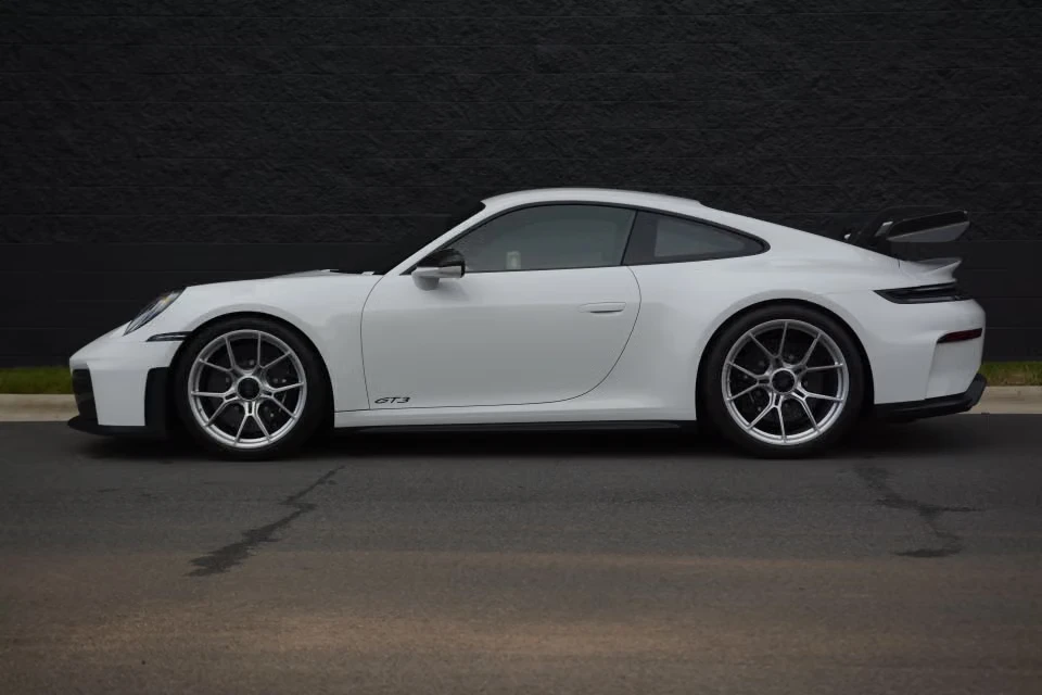 2026 Porsche 992 GT3 - Image 11 of 31