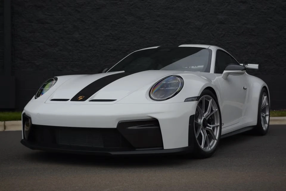 2026 Porsche 992 GT3 - Image 3 of 31