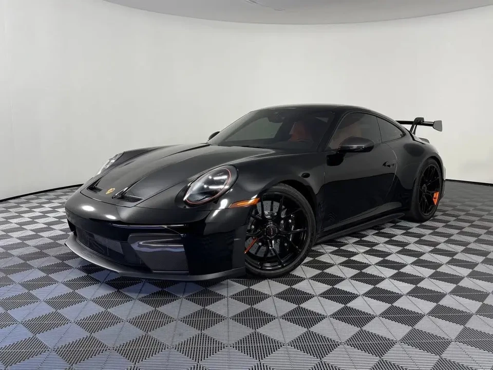 2026 Porsche 992 GT3 - Image 8 of 31