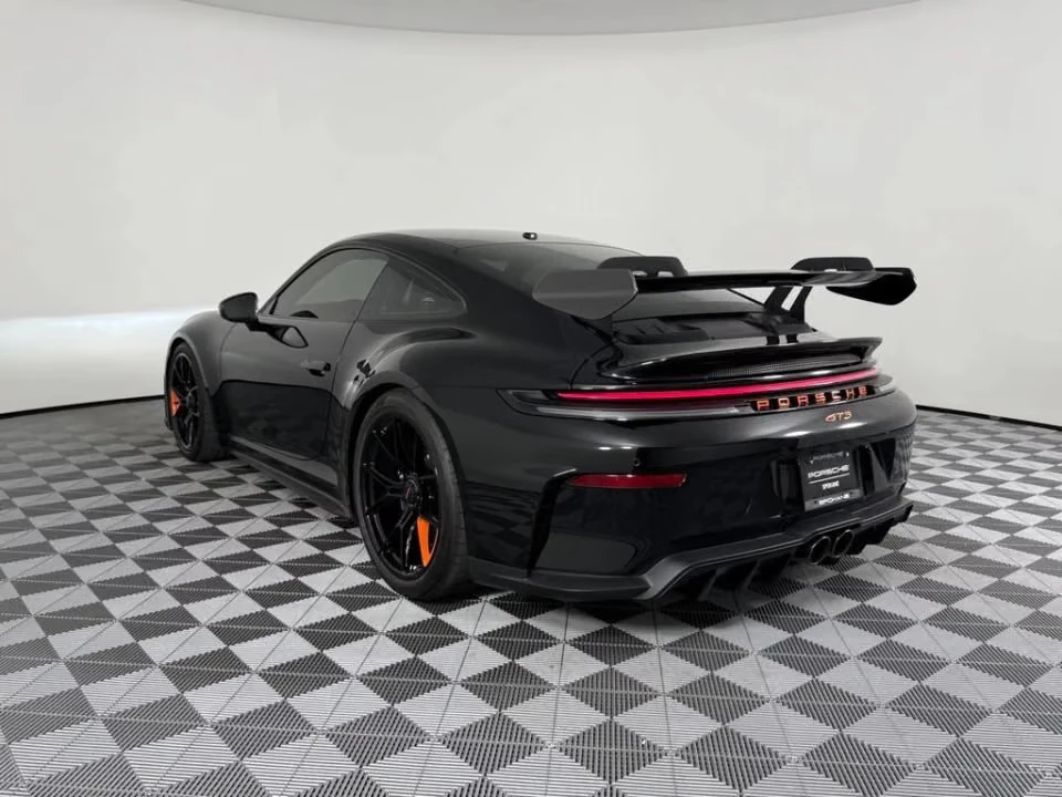 2026 Porsche 992 GT3 - Image 19 of 31