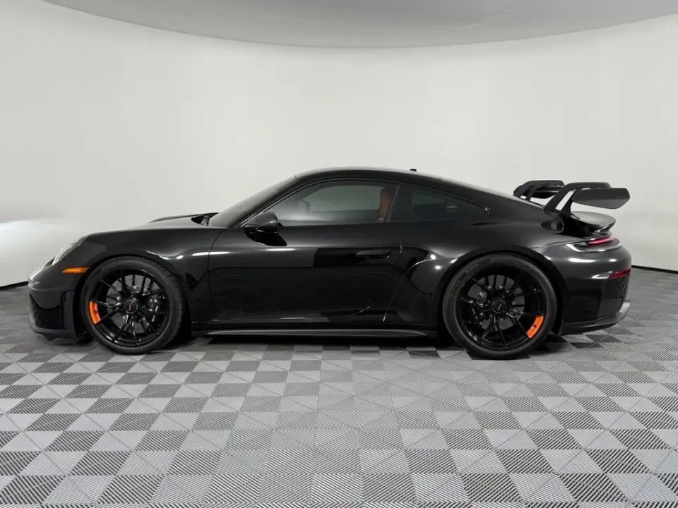 2026 Porsche 992 GT3 - Image 15 of 31