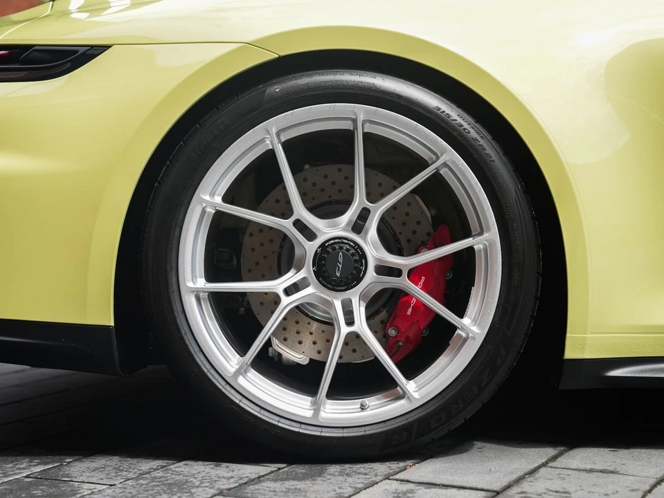 2026 Porsche 992 GT3 - Image 14 of 30