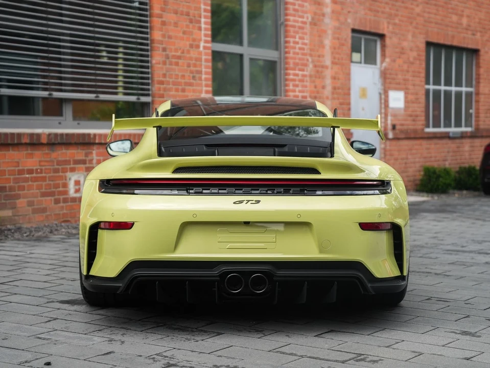 2026 Porsche 992 GT3 - Image 9 of 31