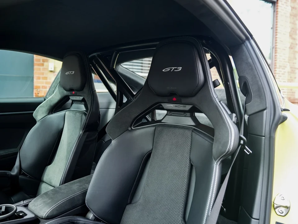 2026 Porsche 992 GT3 - Image 24 of 31