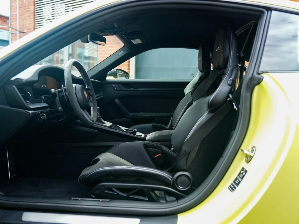 2026 Porsche 992 GT3 - Image 23 of 31