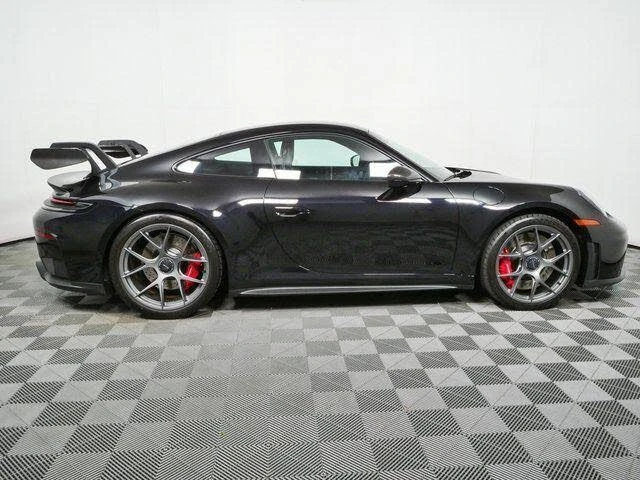 2026 Porsche 992 GT3 - Image 24 of 31