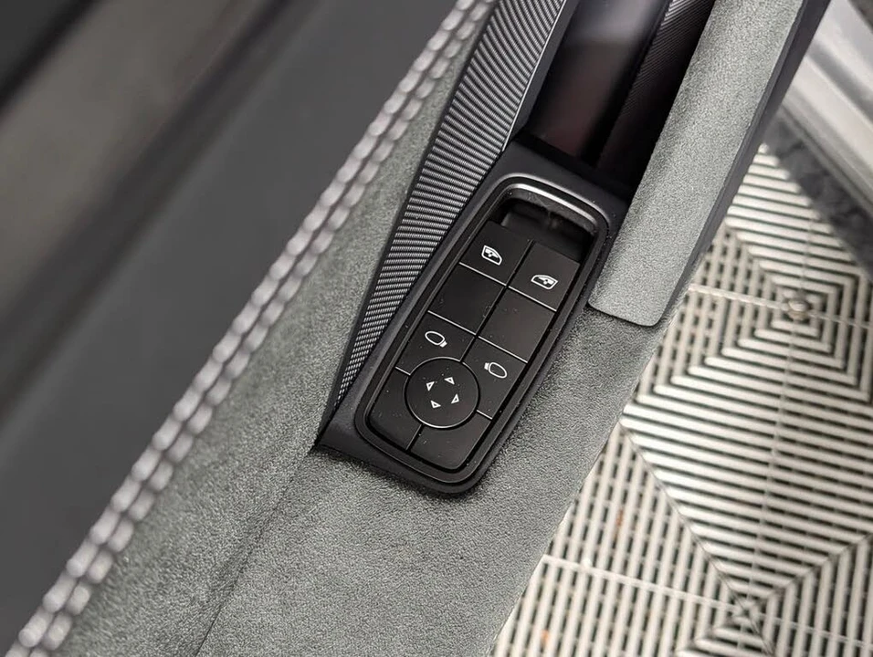 2026 Porsche 992 GT3 - Image 25 of 31