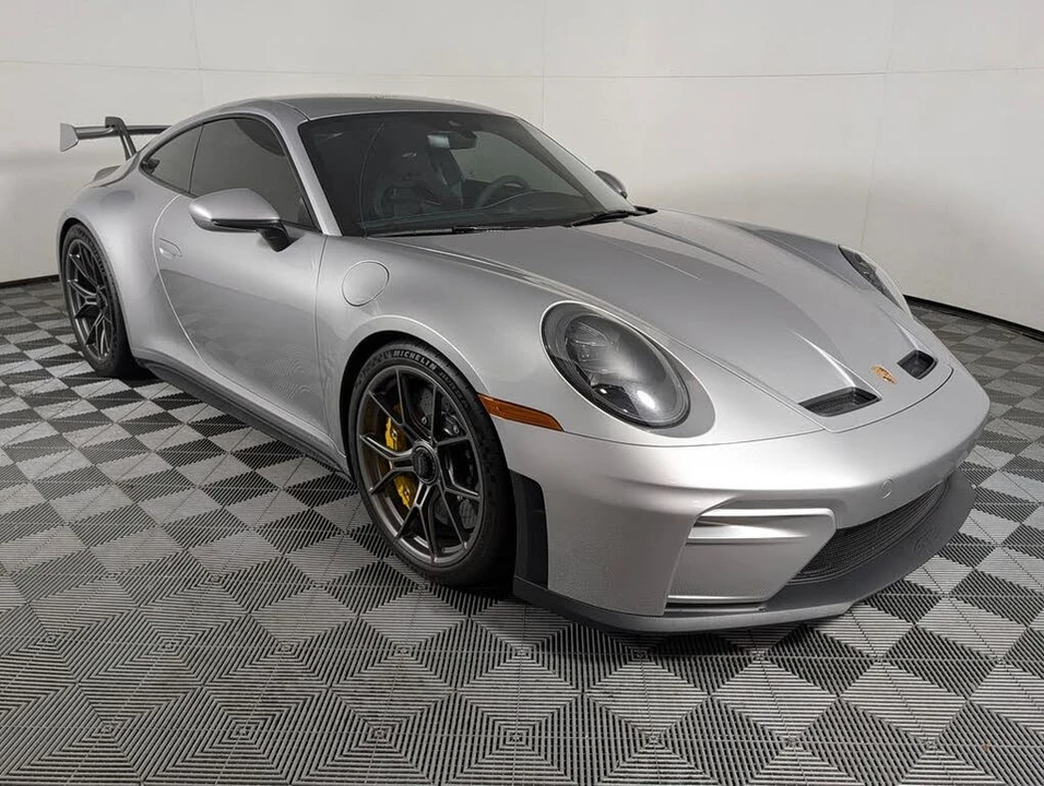2026 Porsche 992 GT3 - Image 9 of 31