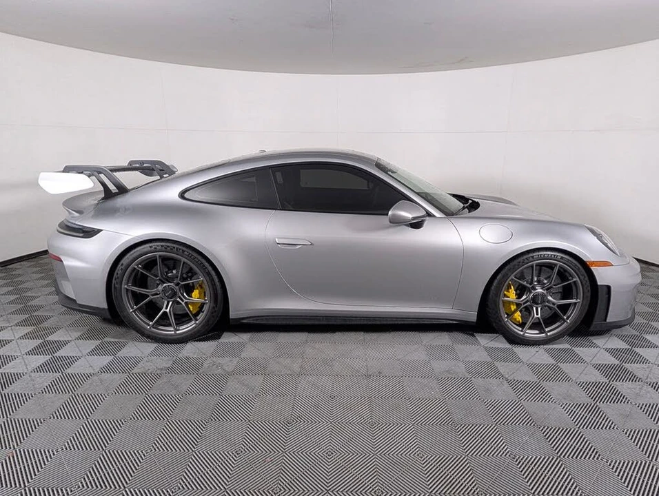 2026 Porsche 992 GT3 - Image 8 of 31