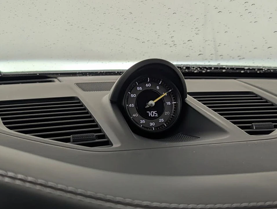 2026 Porsche 992 GT3 - Image 29 of 31