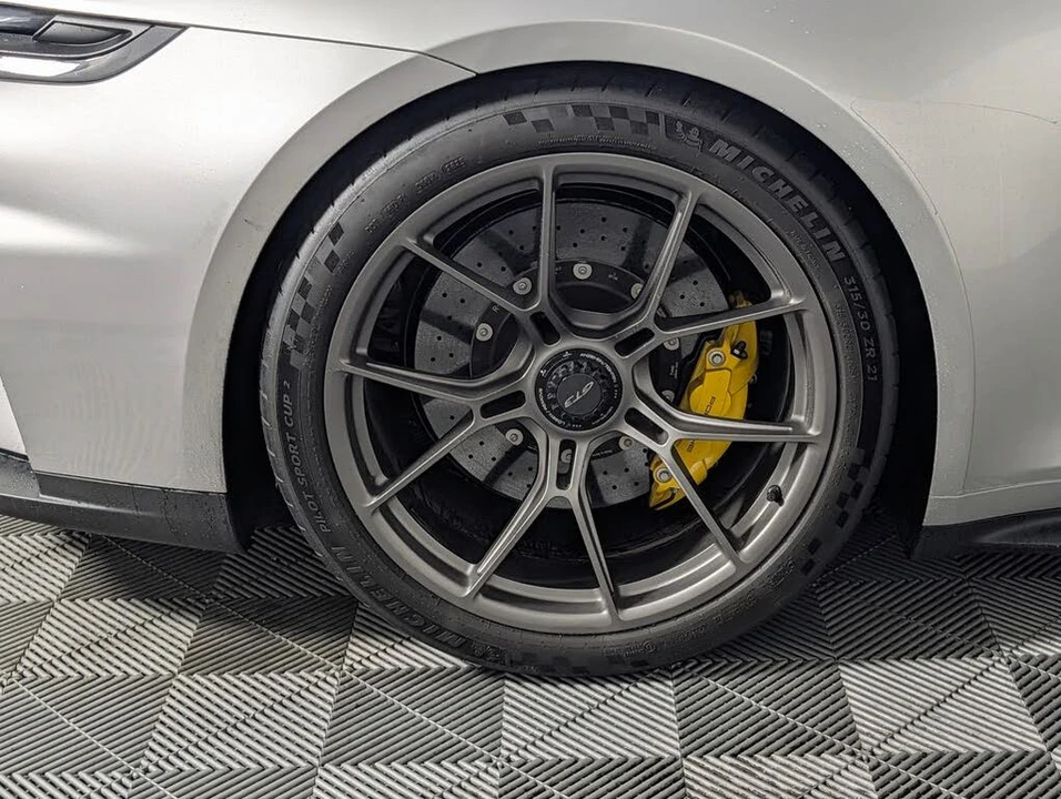 2026 Porsche 992 GT3 - Image 13 of 31