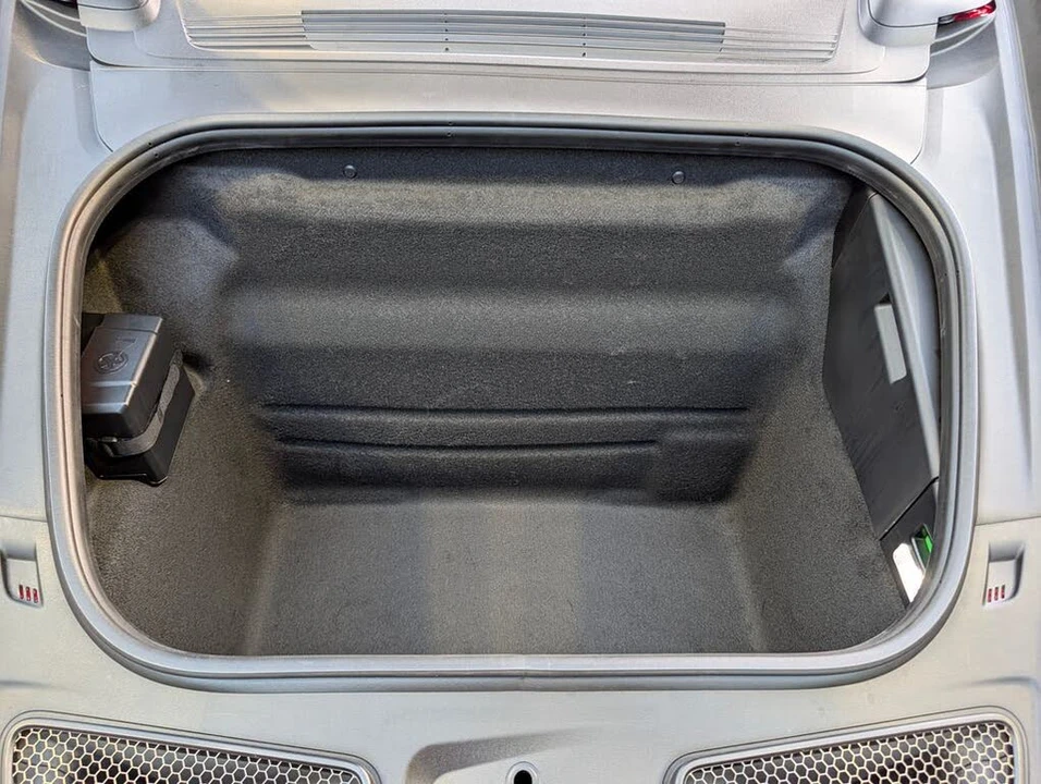 2026 Porsche 992 GT3 - Image 17 of 31