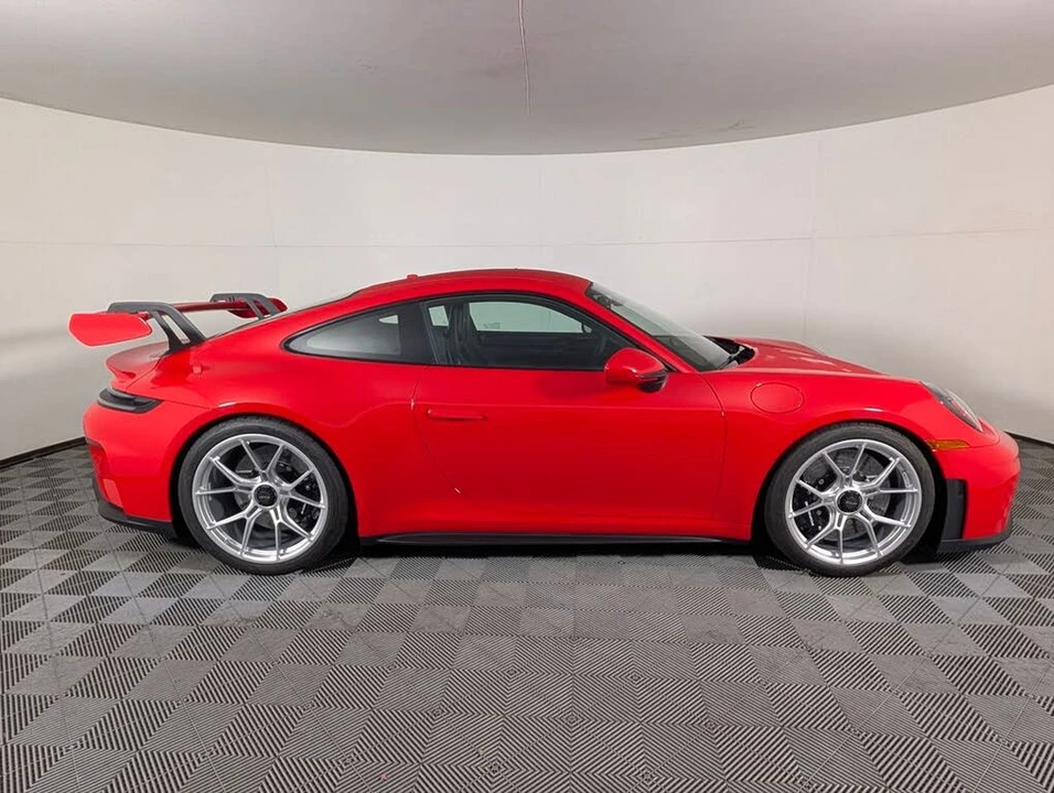 2026 Porsche 992 GT3 - Image 8 of 31