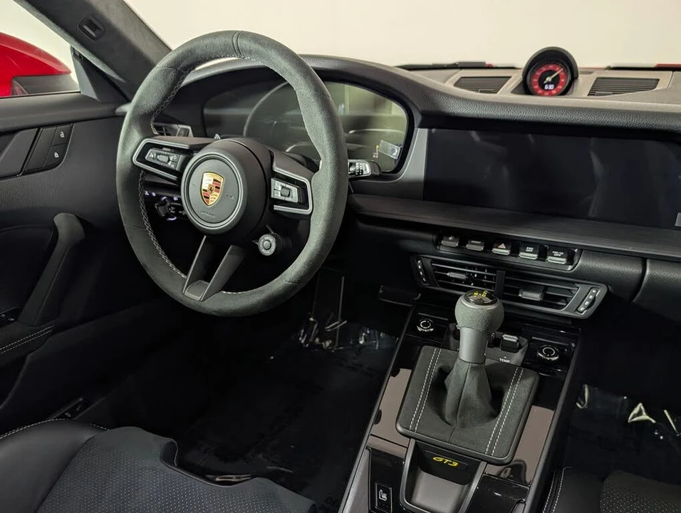 2026 Porsche 992 GT3 - Image 21 of 31