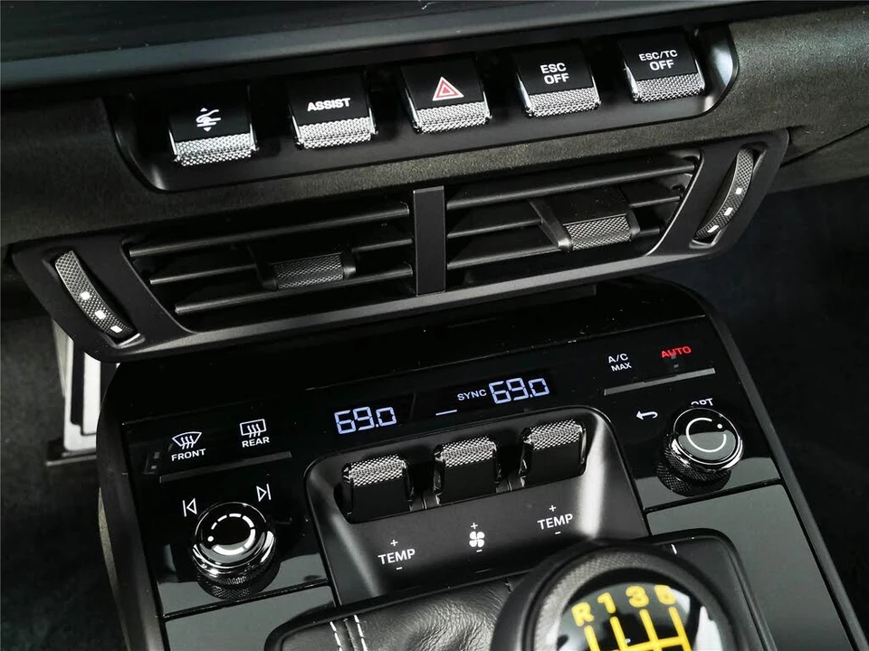 2026 Porsche 992 GT3 - Image 18 of 31