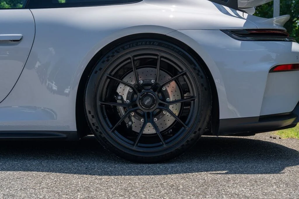 2026 Porsche 992 GT3 - Image 13 of 31