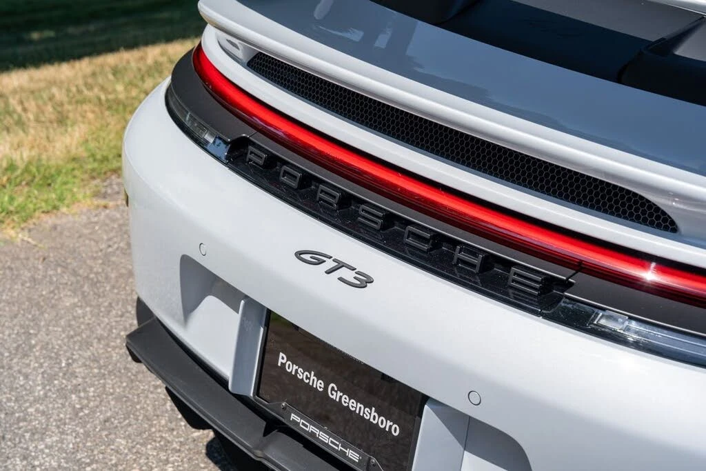 2026 Porsche 992 GT3 - Image 17 of 31