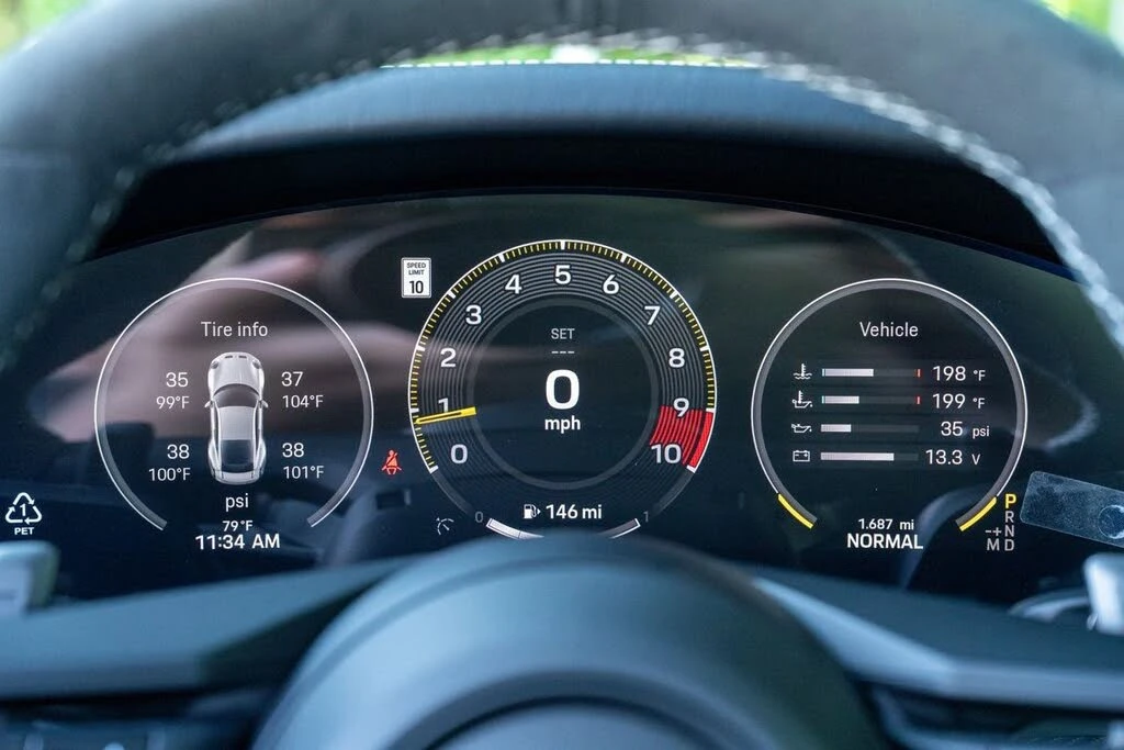 2026 Porsche 992 GT3 - Image 27 of 31