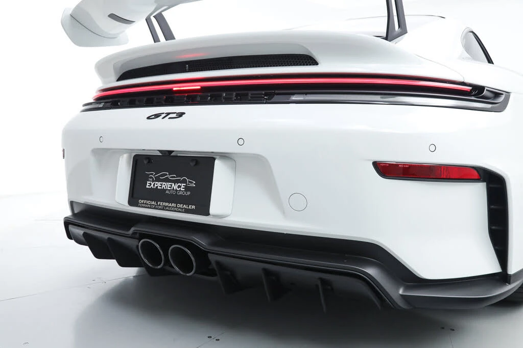 2026 Porsche 992 GT3 - Image 16 of 31