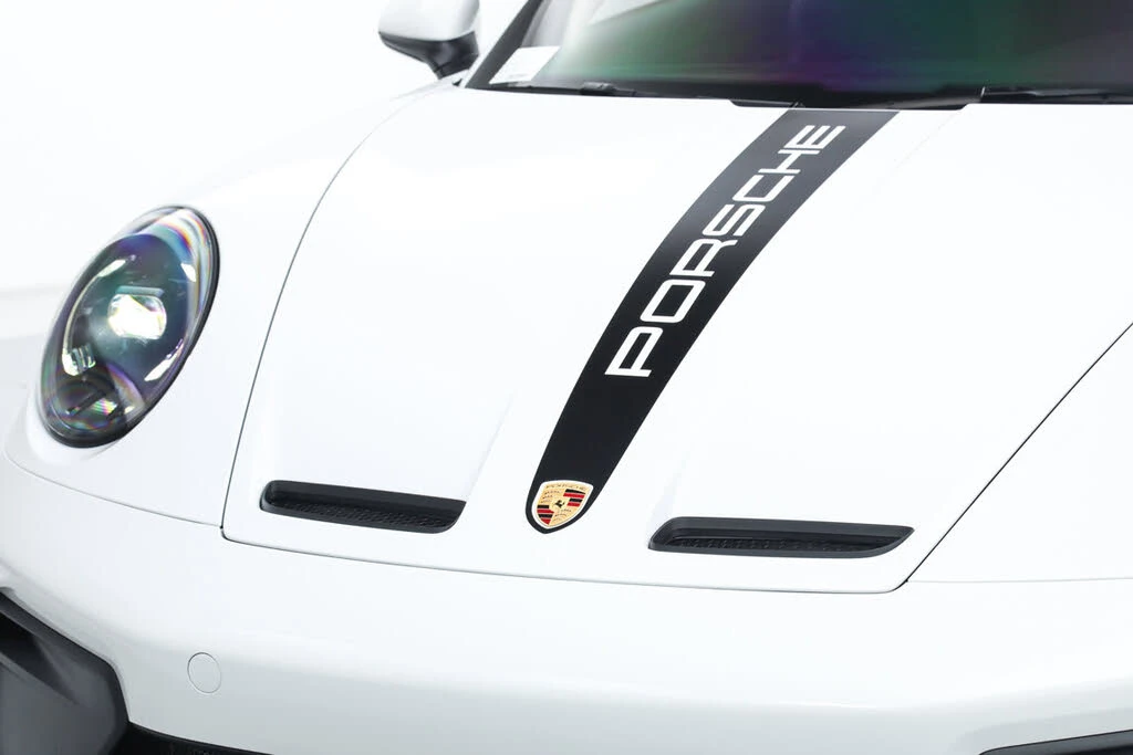 2026 Porsche 992 GT3 - Image 11 of 31