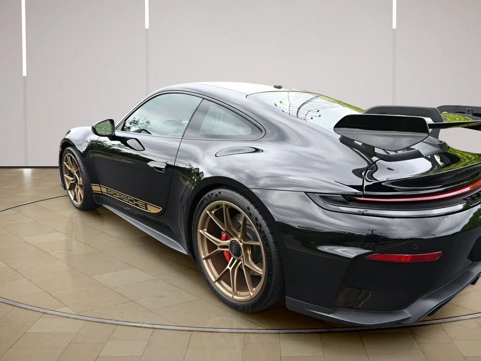 2026 Porsche 992 GT3 - Image 6 of 31