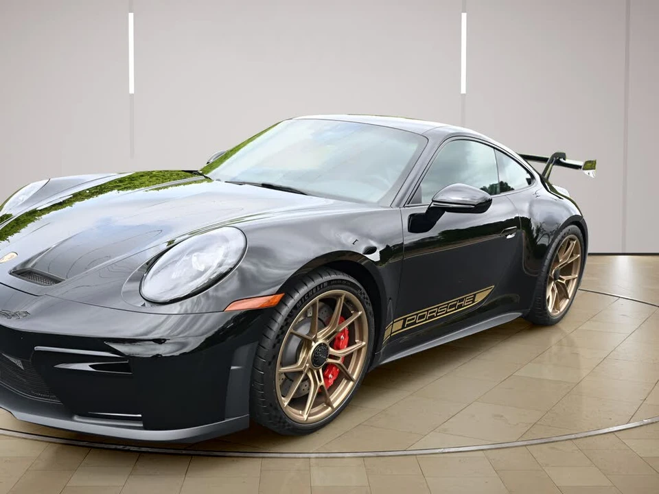 2026 Porsche 992 GT3 - Image 15 of 31
