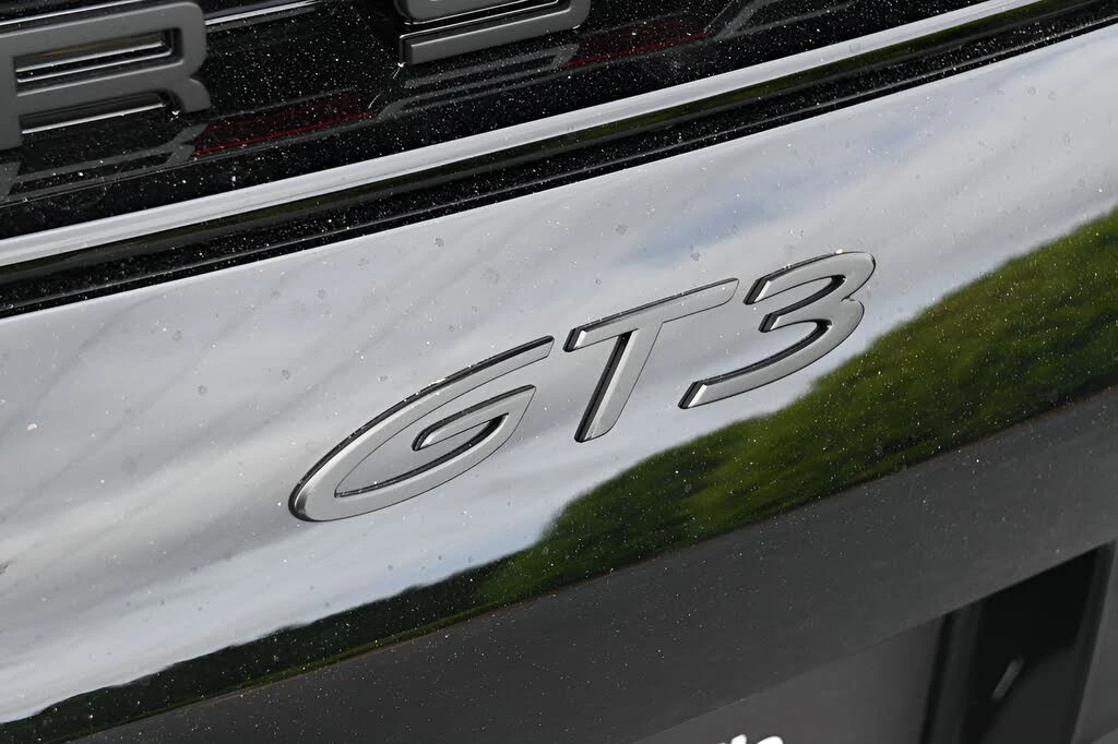 2026 Porsche 992 GT3 - Image 18 of 31