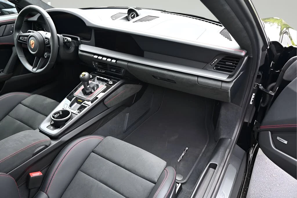 2026 Porsche 992 GT3 - Image 22 of 31