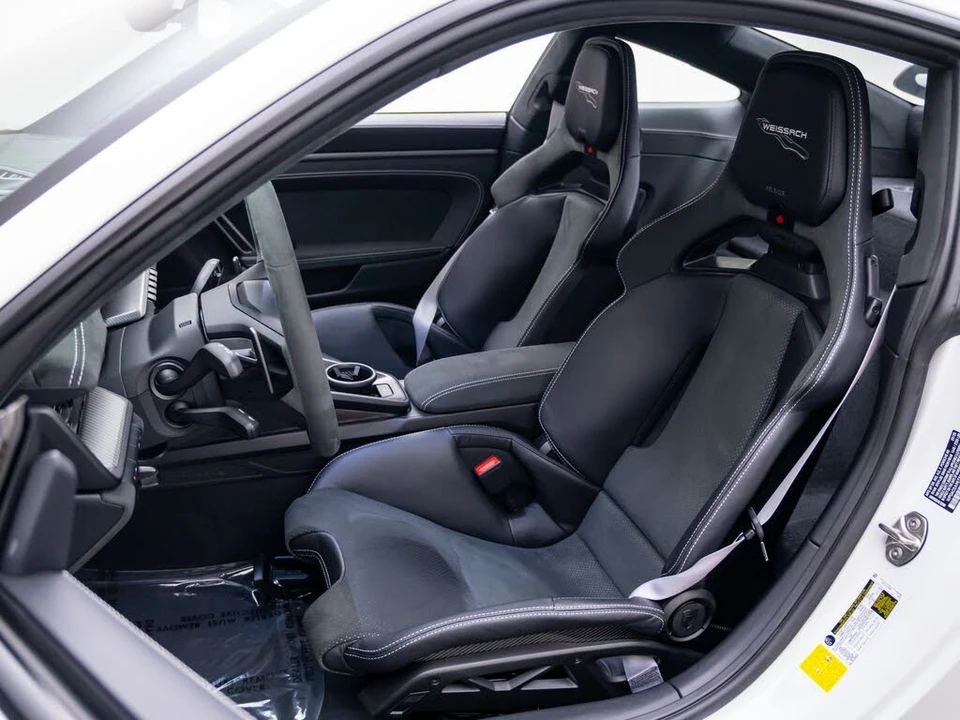 2026 Porsche 992 GT3 - Image 5 of 31