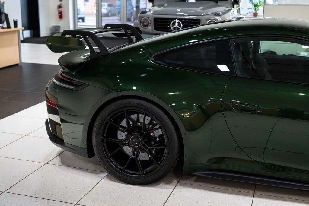 2026 Porsche 992 GT3 - Image 15 of 31