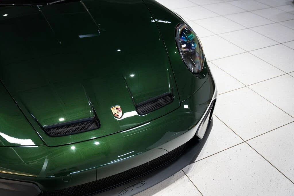 2026 Porsche 992 GT3 - Image 29 of 31