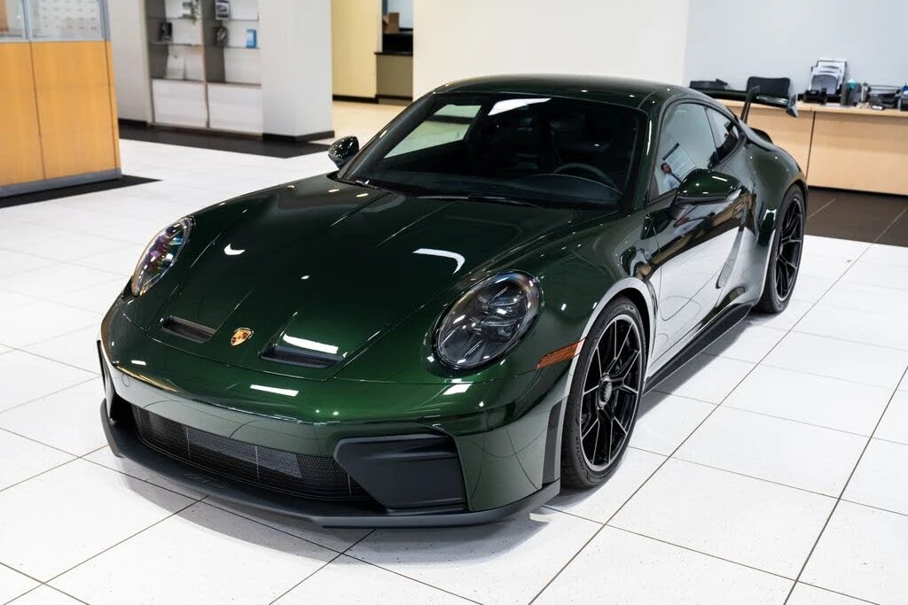 2026 Porsche 992 GT3 - Image 28 of 31