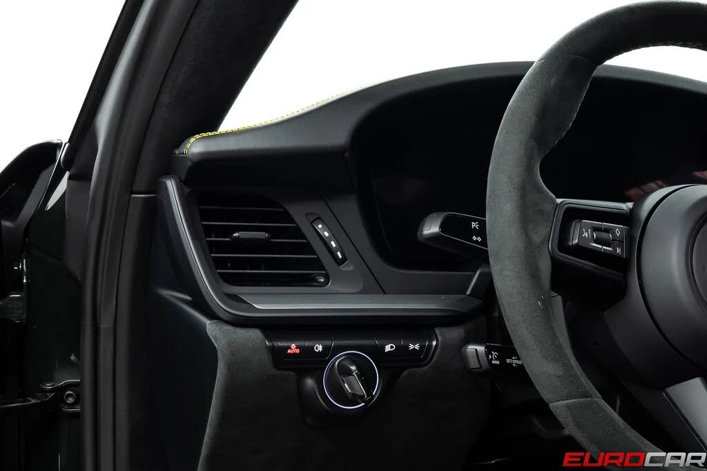 2026 Porsche 992 GT3 - Image 26 of 31